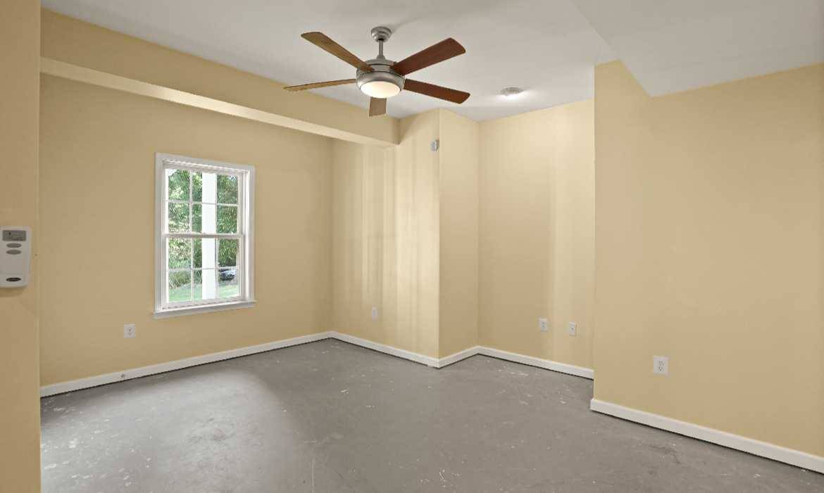 Garrell Group Top Leesburg Realtor 19162 Coton Hall Rd web 34