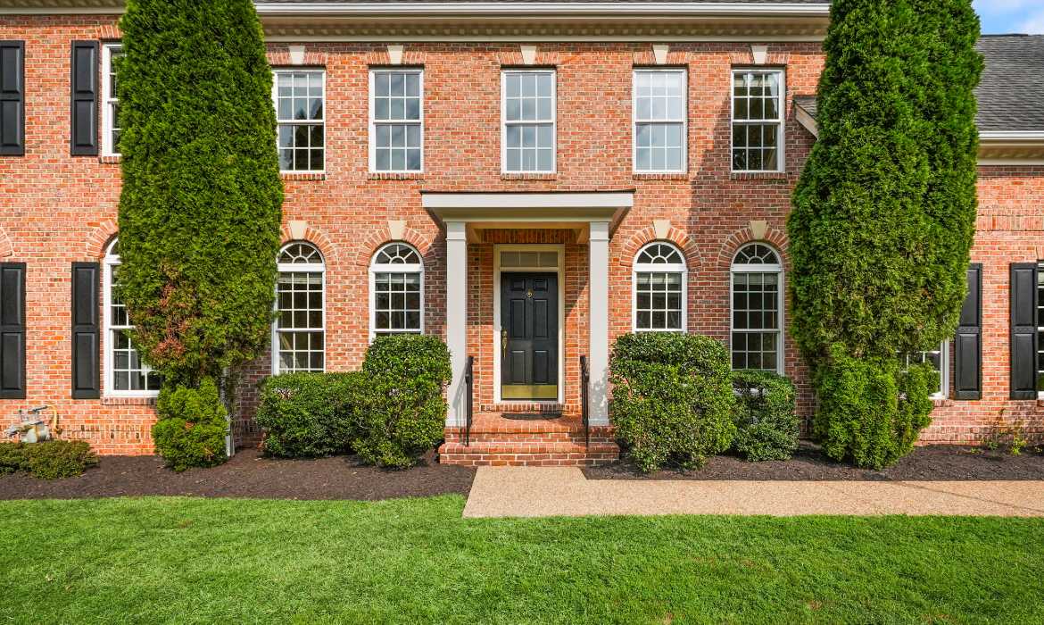 Garrell Group Top Leesburg Realtor 43616 Carradoc Farm Ter web 05