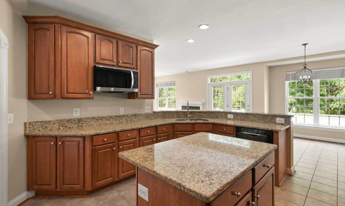 Garrell Group Top Leesburg Realtor 43616 Carradoc Farm Ter web 13