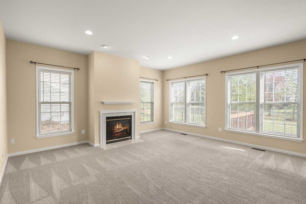 Garrell Group Top Leesburg Realtor 19296 Creek Field Cir web 14