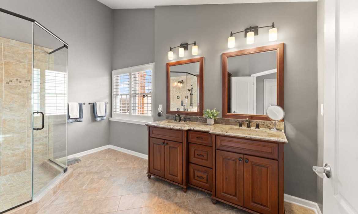 Garrell Group Top Ashburn Realtor 43387 La Belle Pl web 29