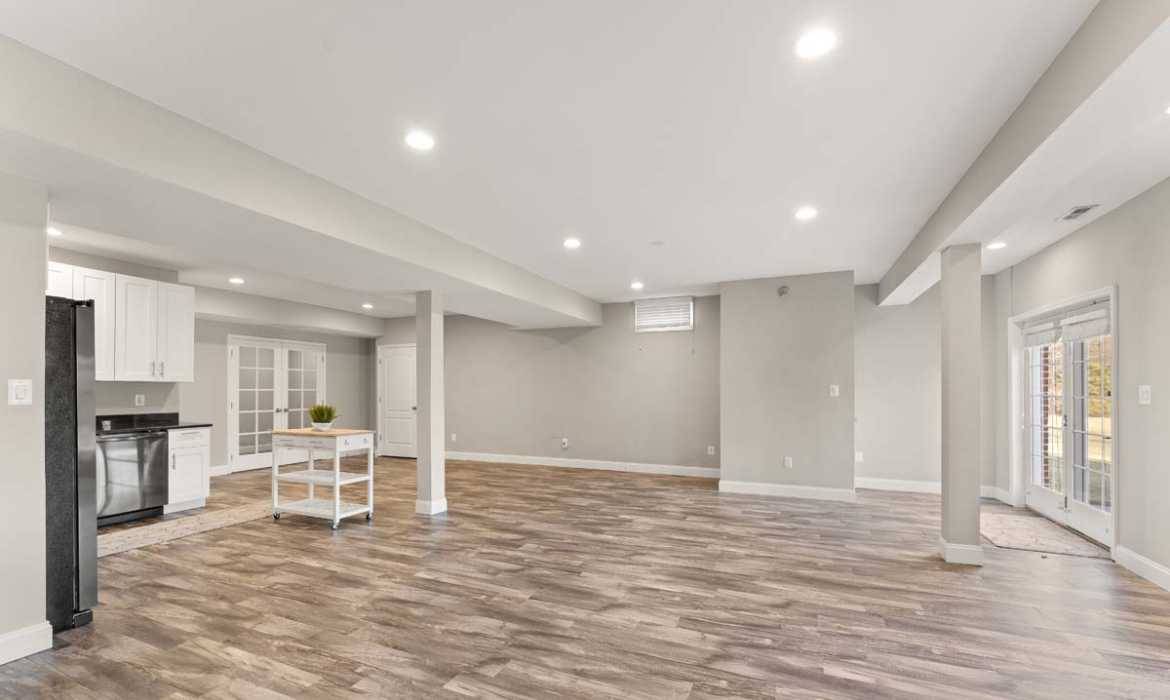 Garrell Group Top Ashburn Realtor 43387 La Belle Pl web 33