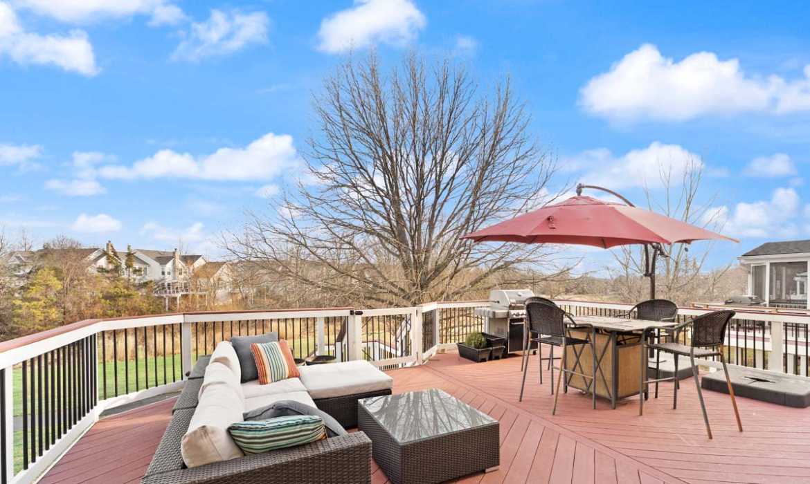 Garrell Group Top Ashburn Realtor 43387 La Belle Pl web 40