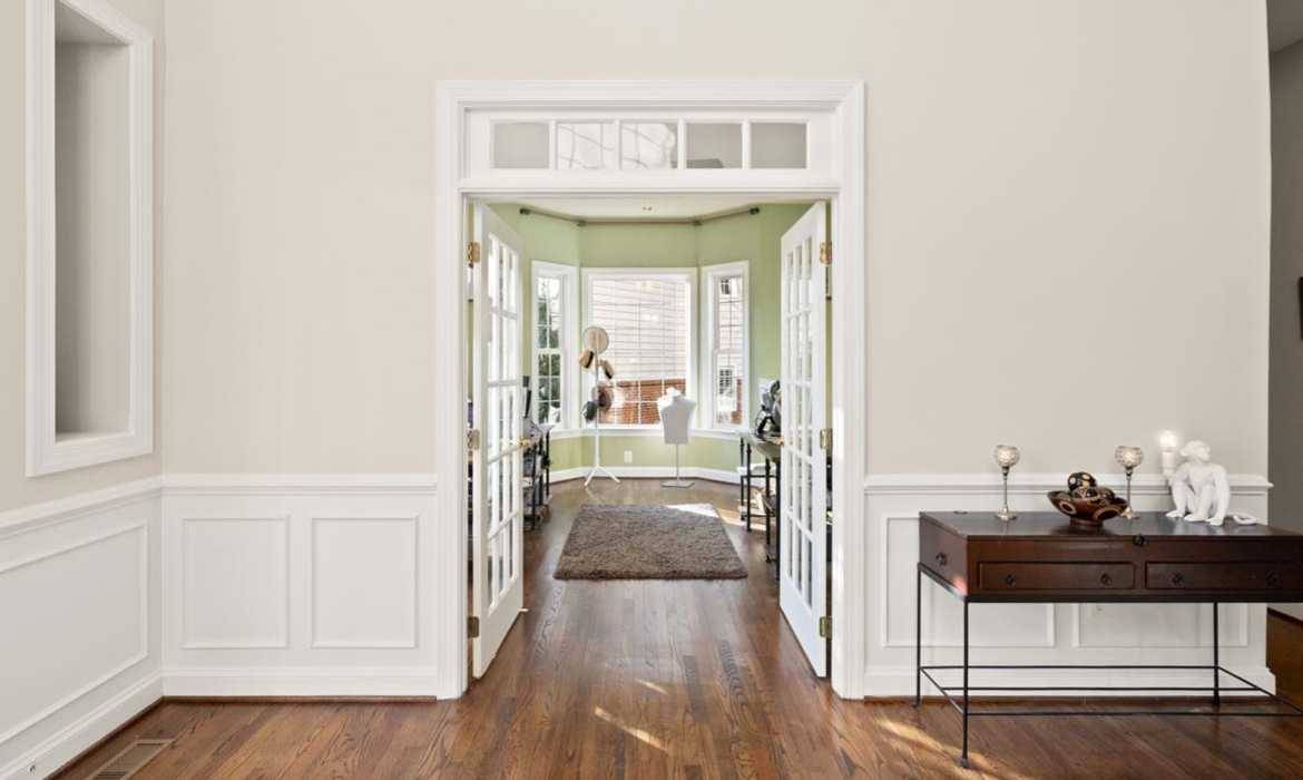 Garrell Group Top Leesburg Realtor 18771 Kipheart Dr web 07