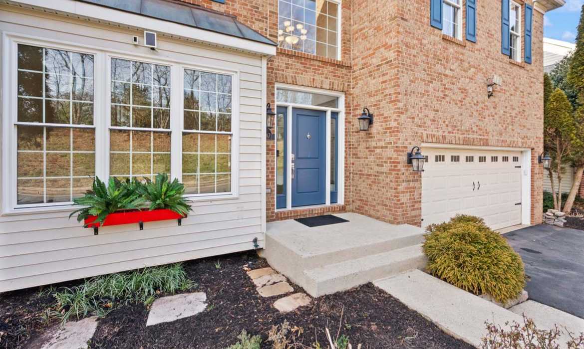 Garrell Group Top Sterling Realtor 21147 Brookside Ln web 05