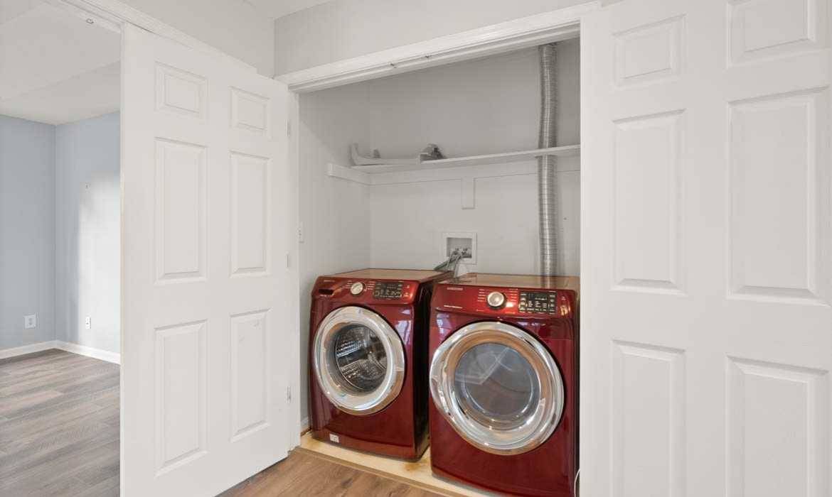 Garrell Group Top Sterling Realtor 21147 Brookside Ln web 34