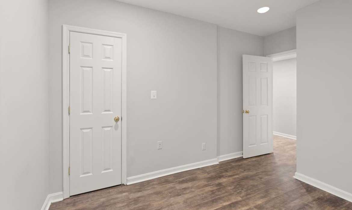 Garrell Group Top Sterling Realtor 21147 Brookside Ln web 41