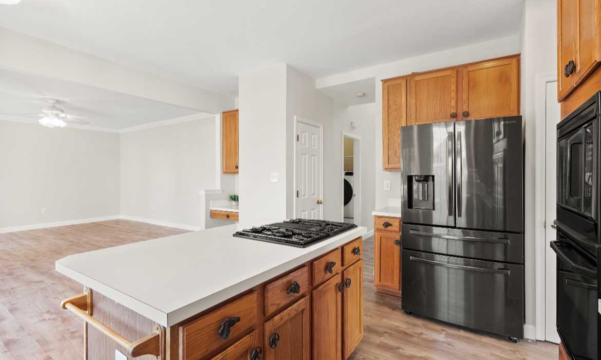 Garrell Group Top Ashburn Realtor 20504 Deerwatch Pl web 11