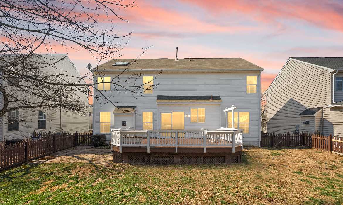 Garrell Group Top Ashburn Realtor 20504 Deerwatch Pl web 42