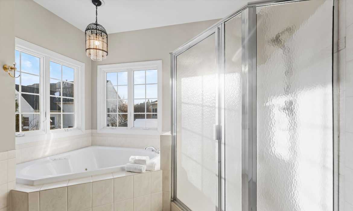 Garrell Group Top Lansdowne Realtor 19219 Burnt Bridge Dr web 23