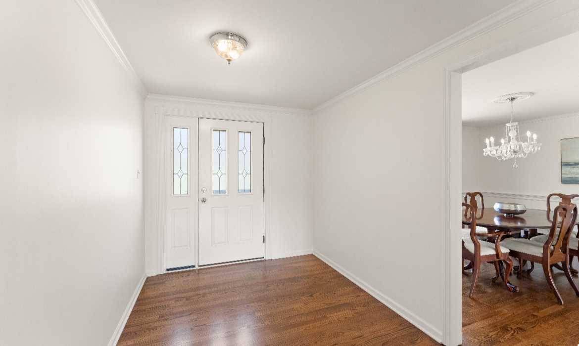 Garrell Group Top Leesburg Realtor 13840 Barnhouse Pl web 04