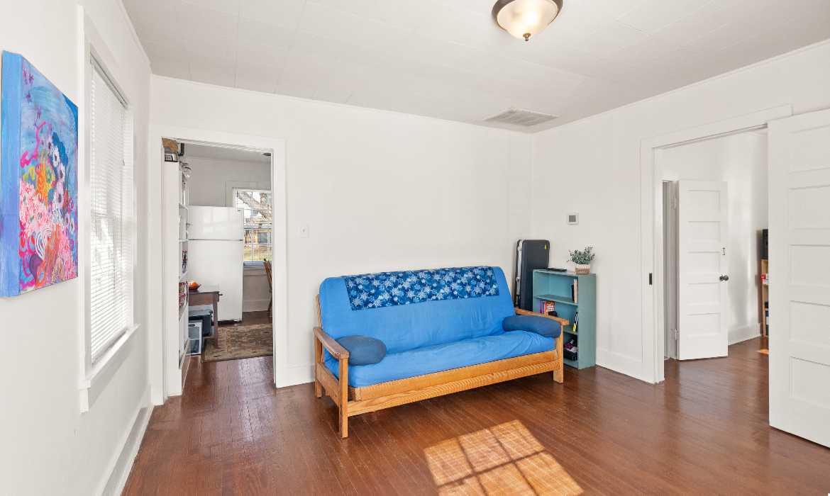 Garrell Group Top Leesburg Realtor 224 South St SE web 09