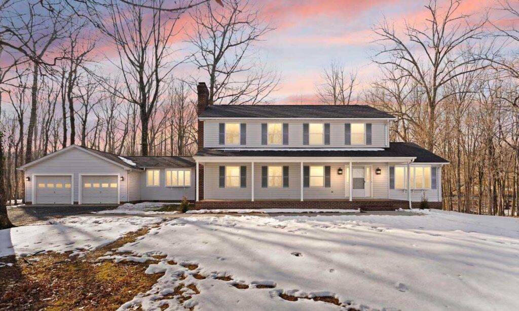 Garrell Group Top Leesburg Realtor 41780 Conklin Dr web 01