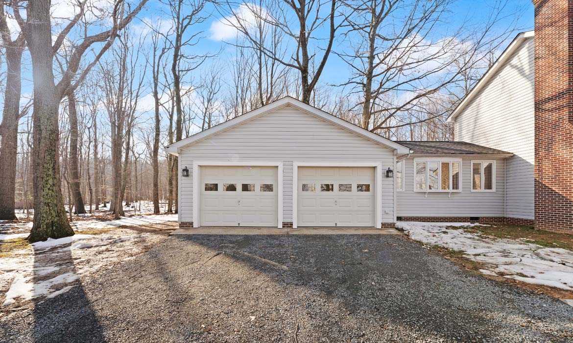 Garrell Group Top Leesburg Realtor 41780 Conklin Dr web 04