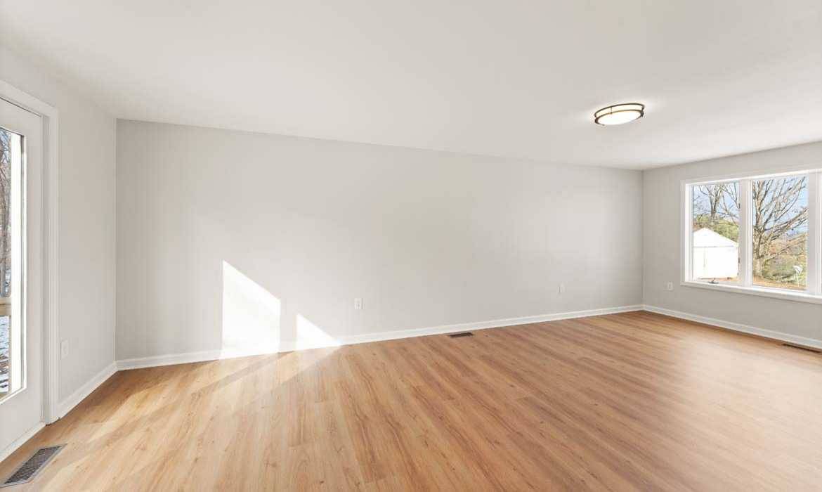 Garrell Group Top Leesburg Realtor 41780 Conklin Dr web 10