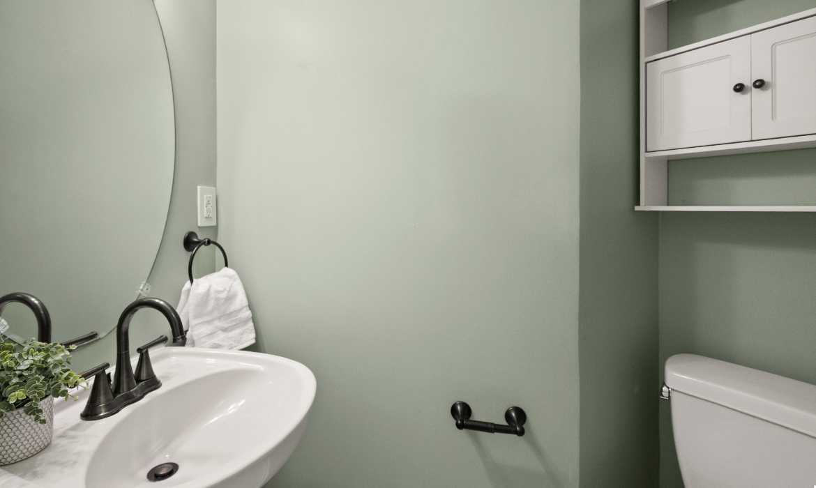 Garrell Group Top Leesburg Realtor 43229 Cavell Ct web 21