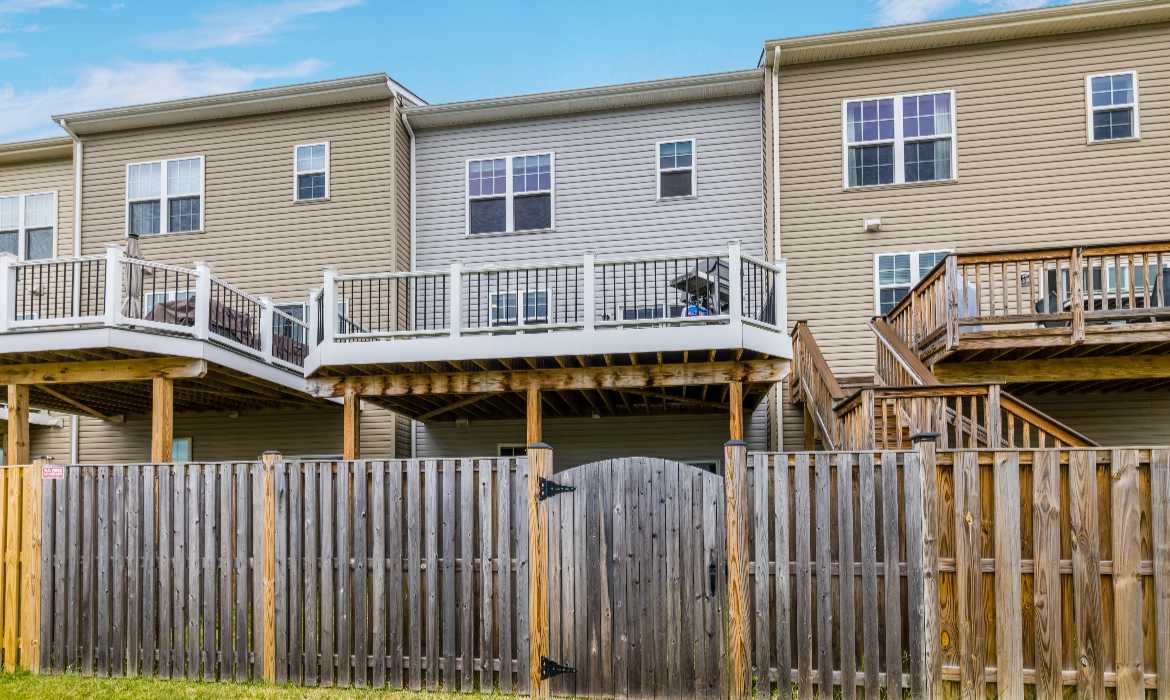 Garrell Group Top Purcellville Realtor 230 Upper Brook Ter web 41