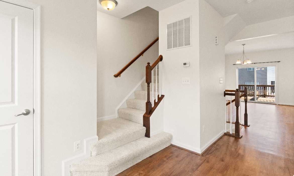 Garrell Group Top Stephenson Realtor 108 Domino Ct web 17