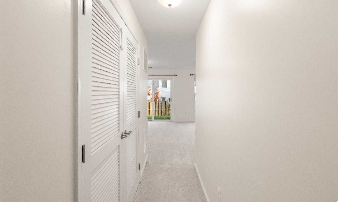 Garrell Group Top Stephenson Realtor 108 Domino Ct web 31