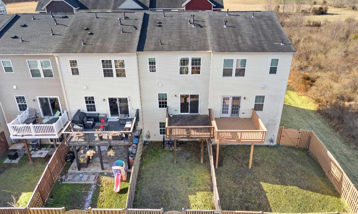 Garrell Group Top Stephenson Realtor 108 Domino Ct web 41