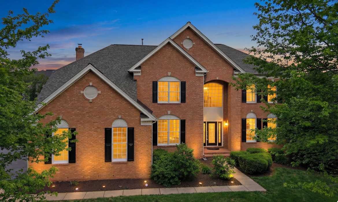 Garrell Group Top Ashburn Realtor 20210 Kiawah Island Dr web 01