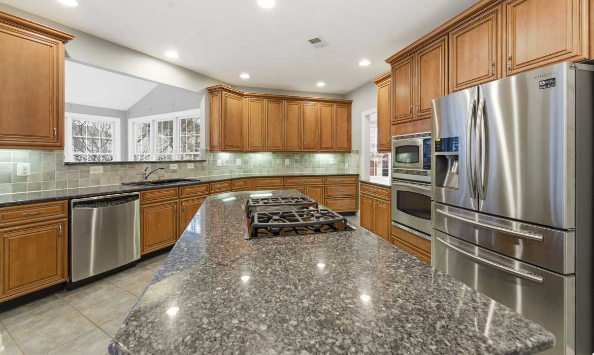 Garrell Group Top Ashburn Realtor 20210 Kiawah Island Dr web 05