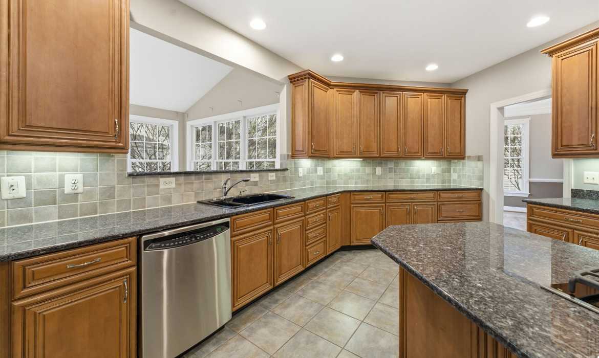 Garrell Group Top Ashburn Realtor 20210 Kiawah Island Dr web 06