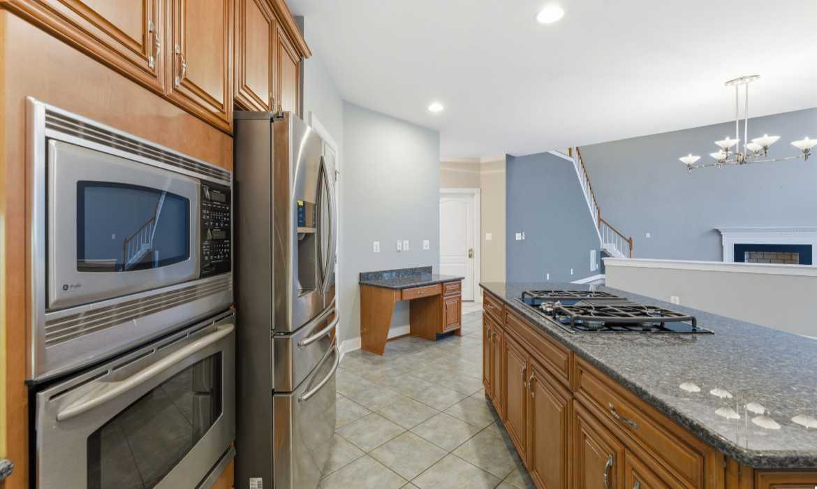 Garrell Group Top Ashburn Realtor 20210 Kiawah Island Dr web 07