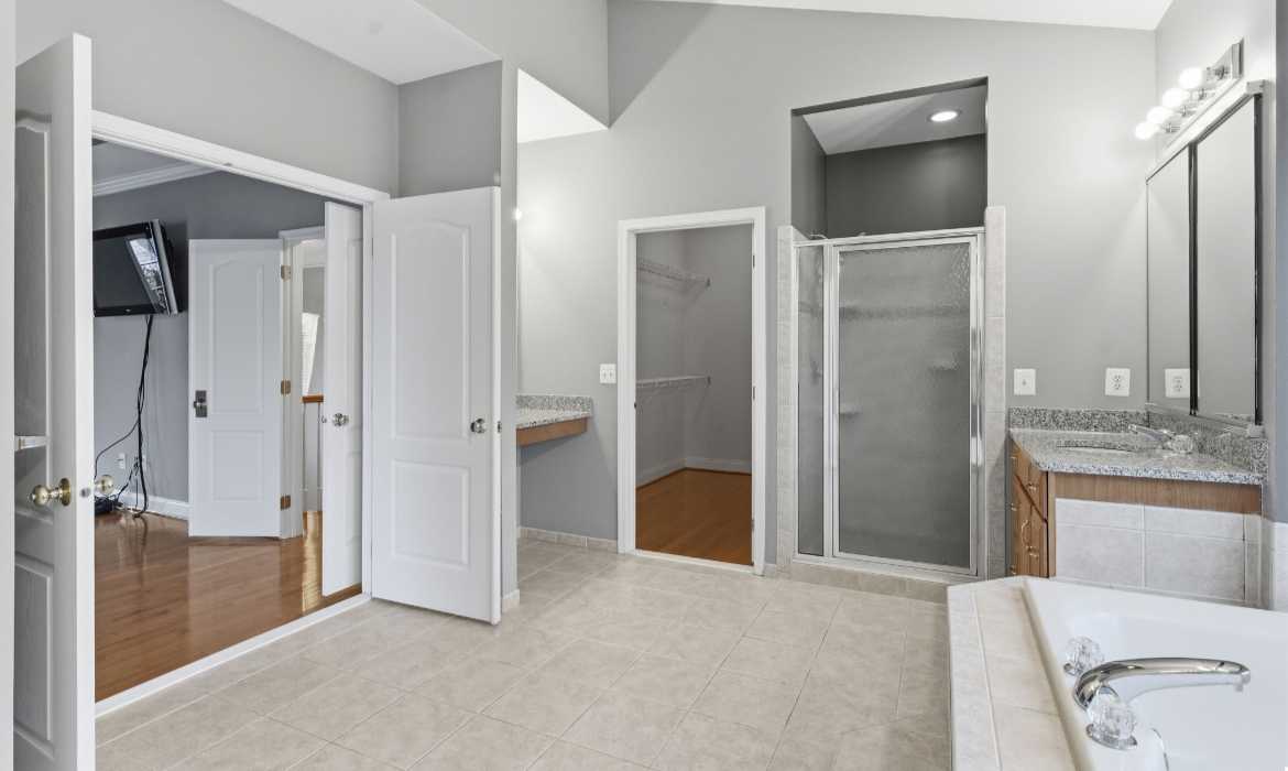 Garrell Group Top Ashburn Realtor 20210 Kiawah Island Dr web 19