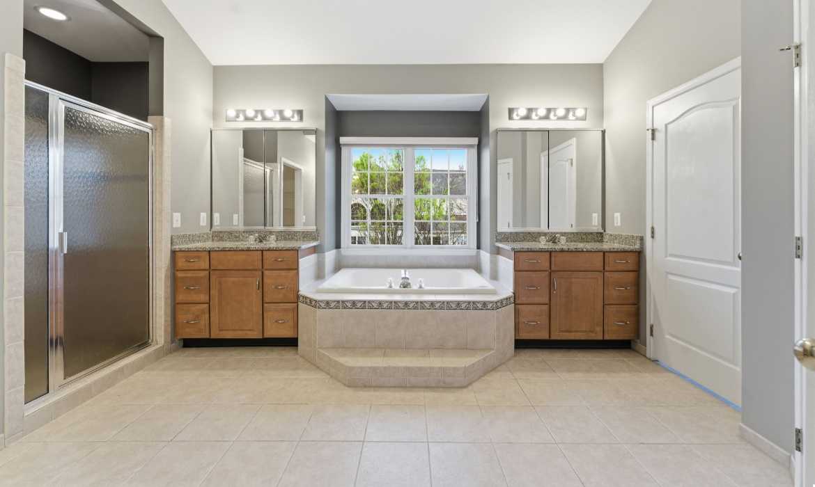 Garrell Group Top Ashburn Realtor 20210 Kiawah Island Dr web 21