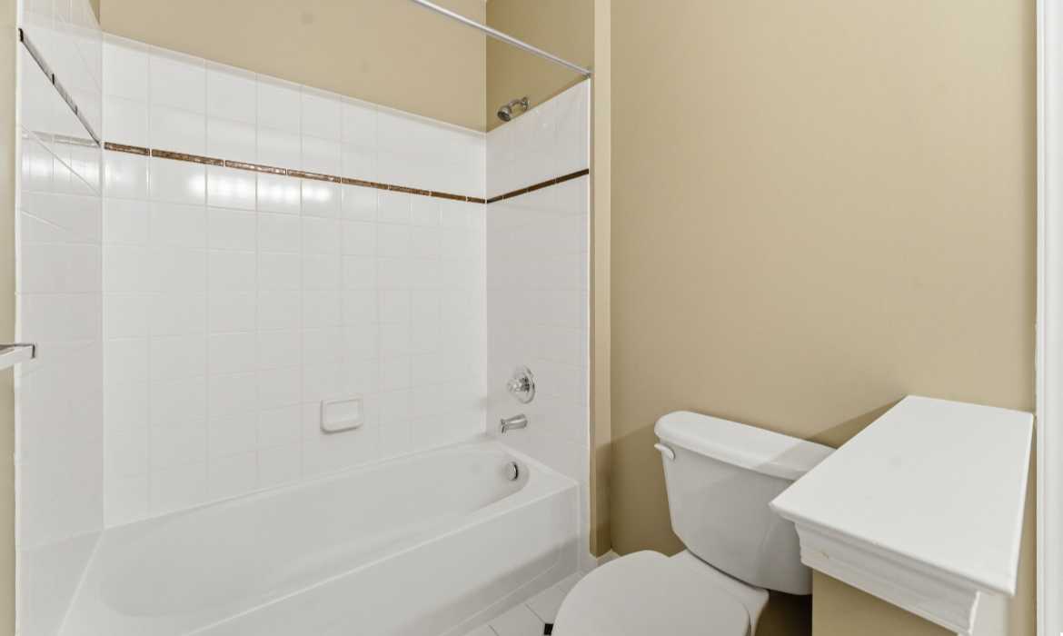 Garrell Group Top Ashburn Realtor 20210 Kiawah Island Dr web 29