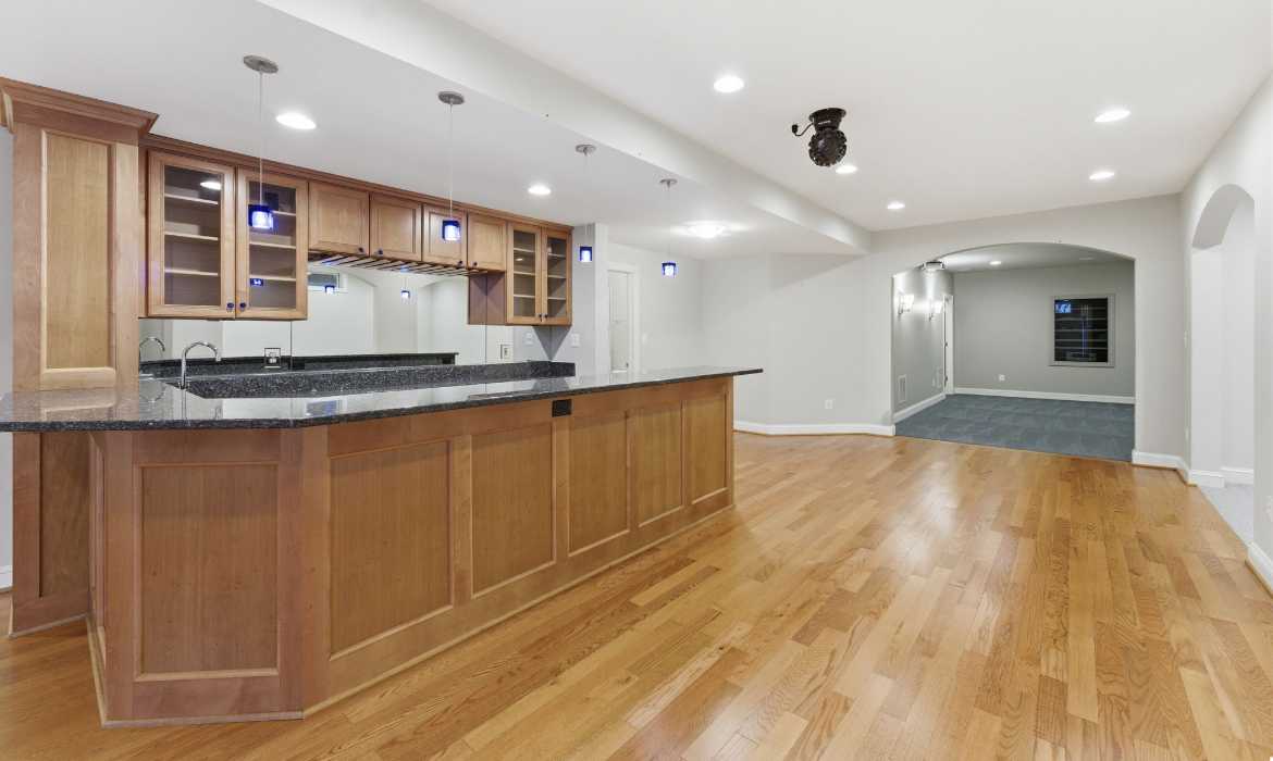 Garrell Group Top Ashburn Realtor 20210 Kiawah Island Dr web 35