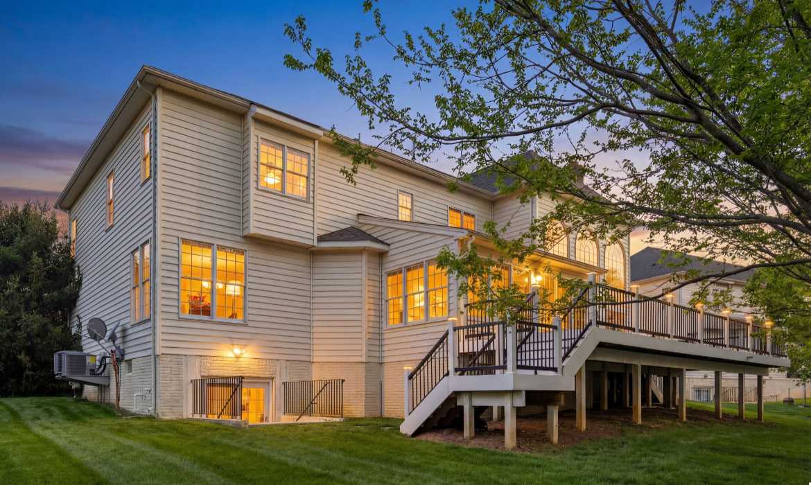 Garrell Group Top Ashburn Realtor 20210 Kiawah Island Dr web 42