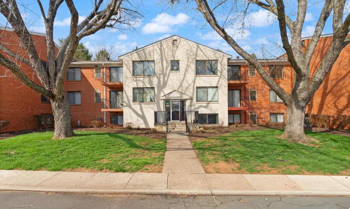 Garrell Group Top Leesburg Realtor 125 K Clubhouse Dr SW 11 web 02