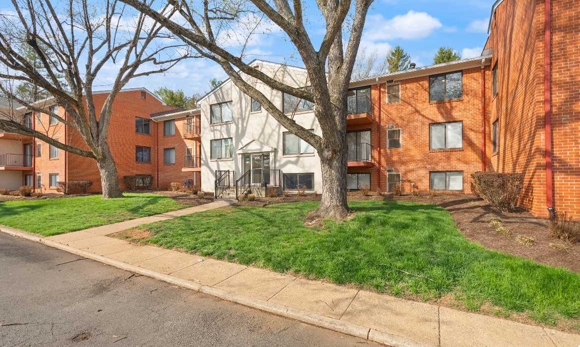 Garrell Group Top Leesburg Realtor 125 K Clubhouse Dr SW 11 web 04