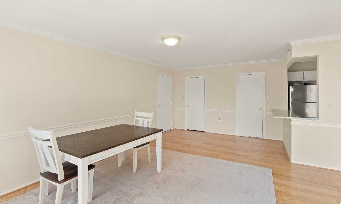 Garrell Group Top Leesburg Realtor 125 K Clubhouse Dr SW 11 web 10