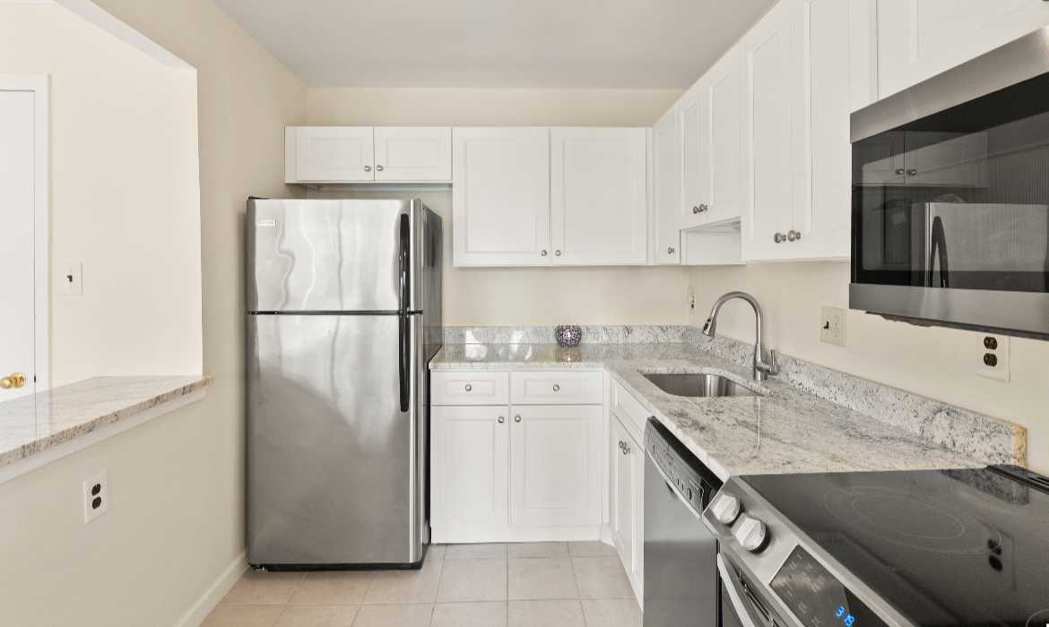 Garrell Group Top Leesburg Realtor 125 K Clubhouse Dr SW 11 web 15