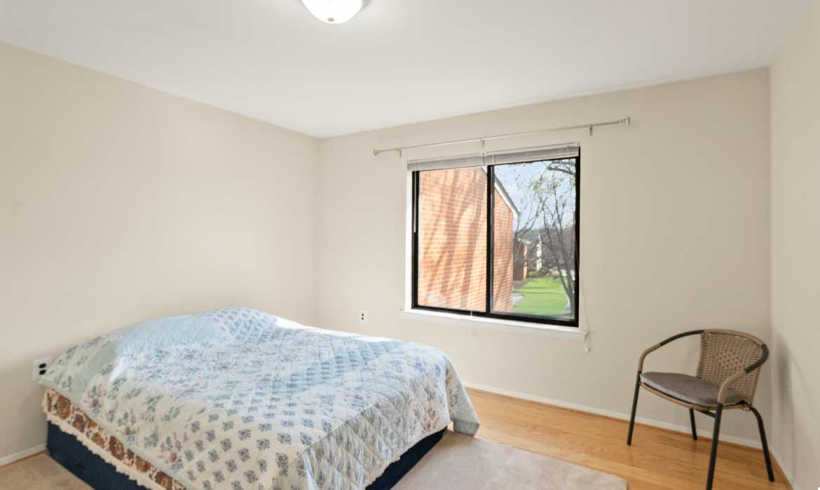 Garrell Group Top Leesburg Realtor 125 K Clubhouse Dr SW 11 web 22