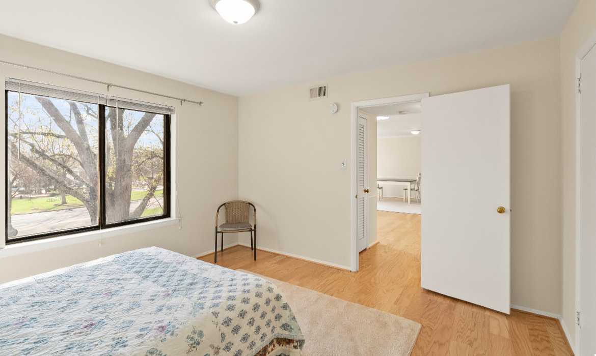 Garrell Group Top Leesburg Realtor 125 K Clubhouse Dr SW 11 web 24