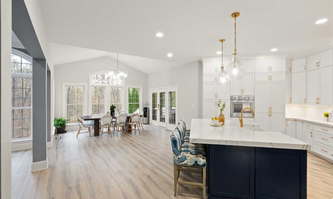 Garrell Group Top Leesburg Realtor 18911 Shropshire Ct web 12