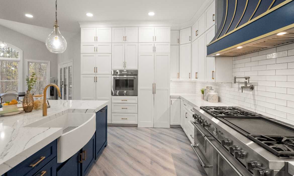 Garrell Group Top Leesburg Realtor 18911 Shropshire Ct web 14