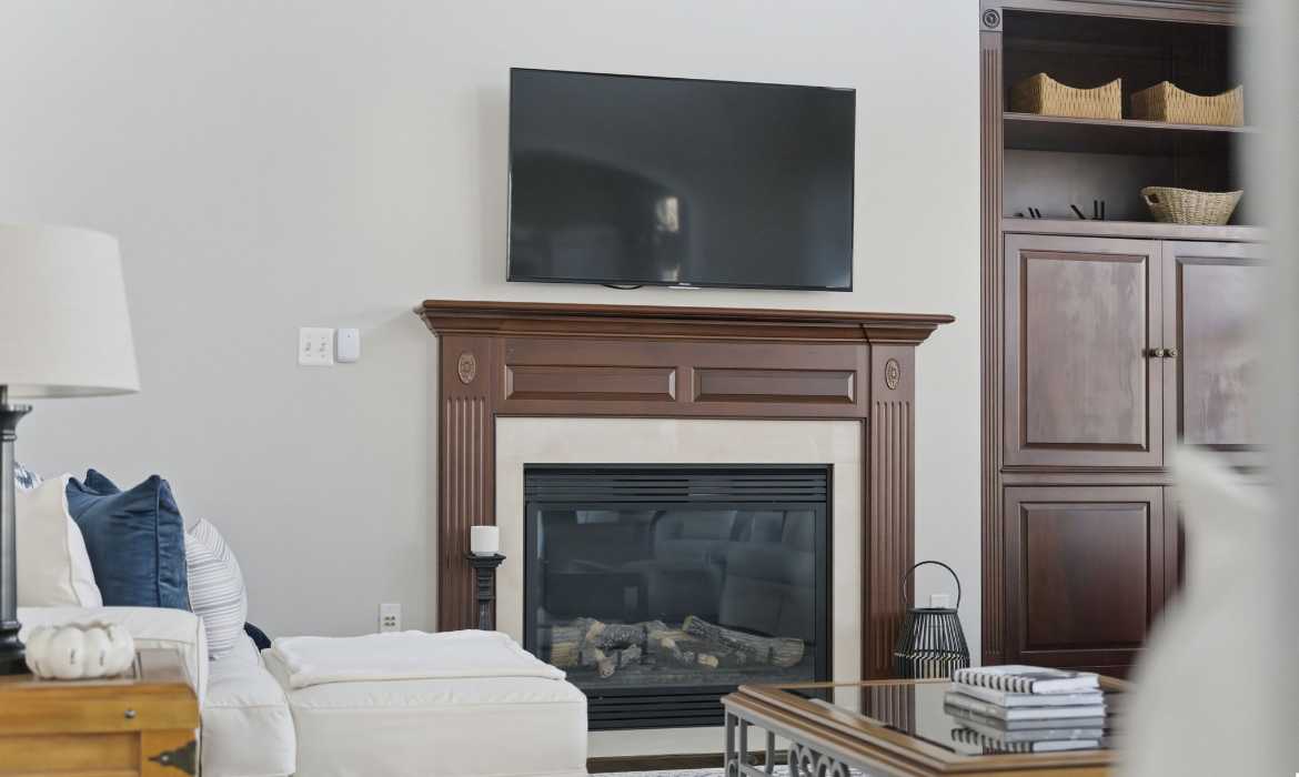 Garrell Group Top Leesburg Realtor 19468 Mill Dam Pl web 09