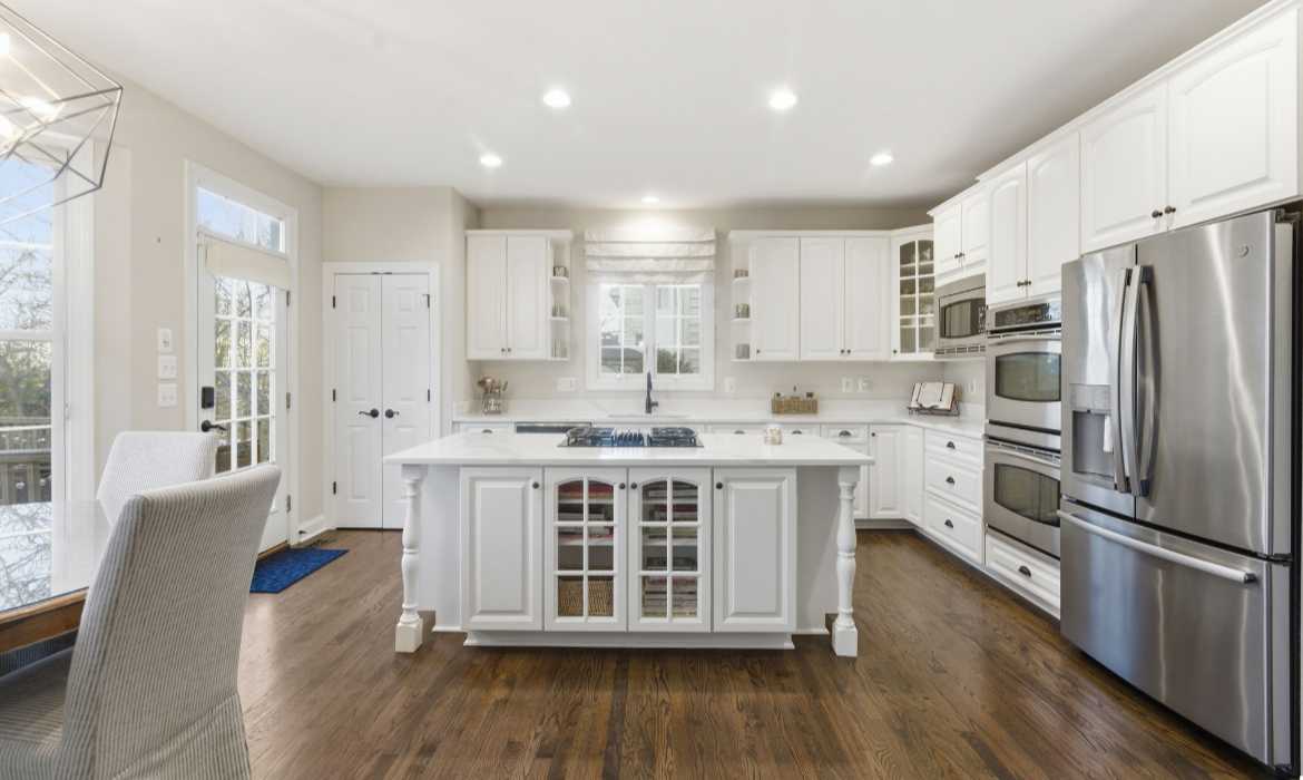 Garrell Group Top Leesburg Realtor 19468 Mill Dam Pl web 18