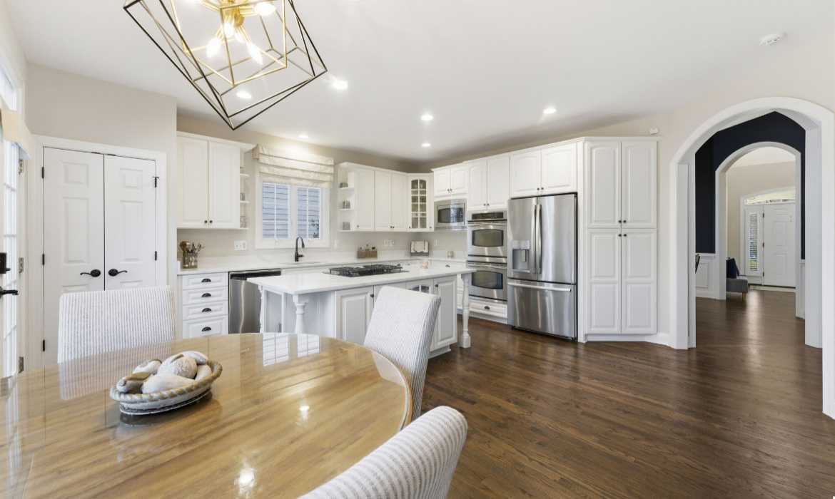 Garrell Group Top Leesburg Realtor 19468 Mill Dam Pl web 20