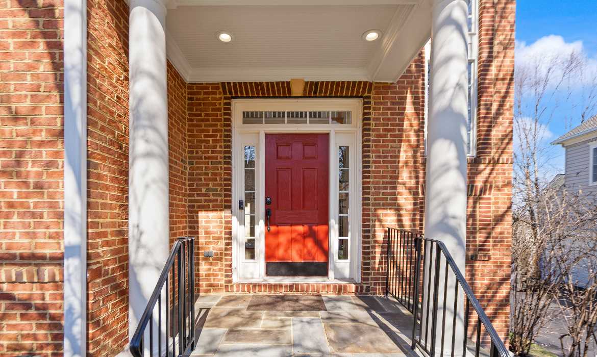 Garrell Group Top Leesburg Realtor 43466 Squirrel Ridge Pl web 03