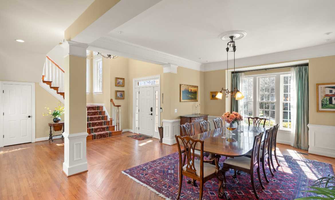 Garrell Group Top Leesburg Realtor 43466 Squirrel Ridge Pl web 05