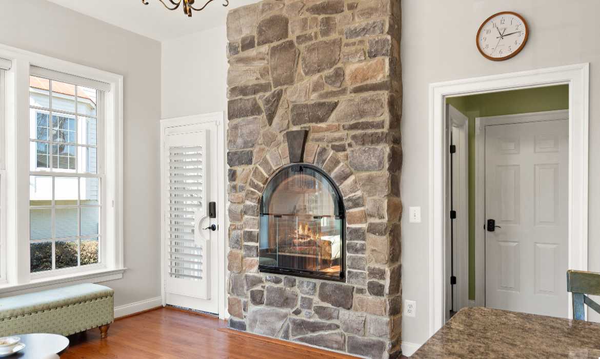 Garrell Group Top Leesburg Realtor 43466 Squirrel Ridge Pl web 11