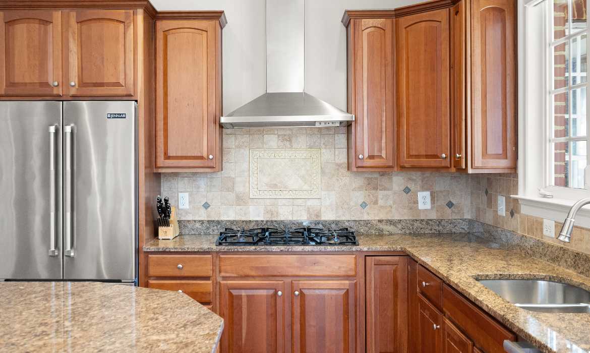 Garrell Group Top Leesburg Realtor 43466 Squirrel Ridge Pl web 15