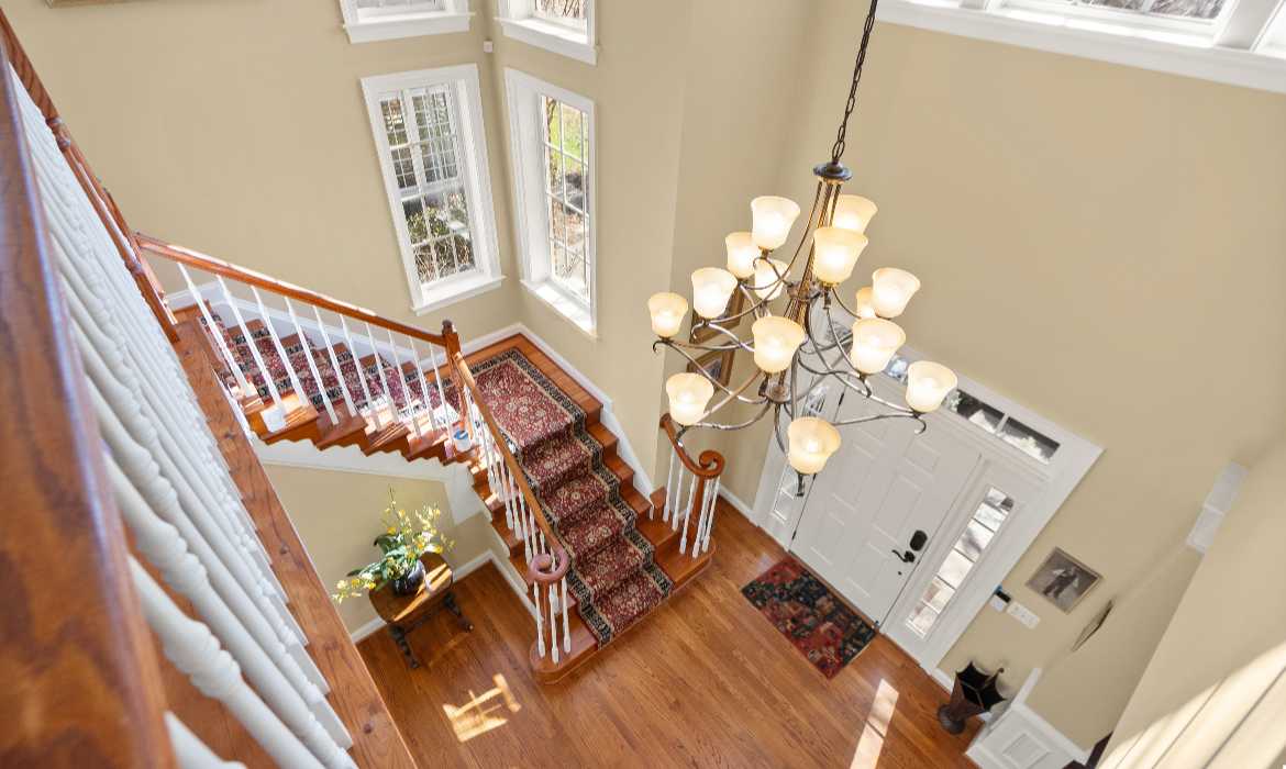 Garrell Group Top Leesburg Realtor 43466 Squirrel Ridge Pl web 18