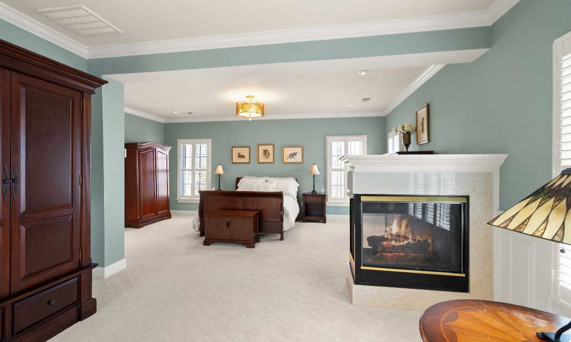 Garrell Group Top Leesburg Realtor 43466 Squirrel Ridge Pl web 20